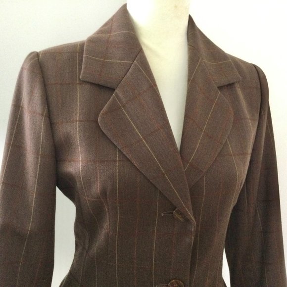 Chloe Wool Suit - Like-New Condition - Picture 2 of 7
